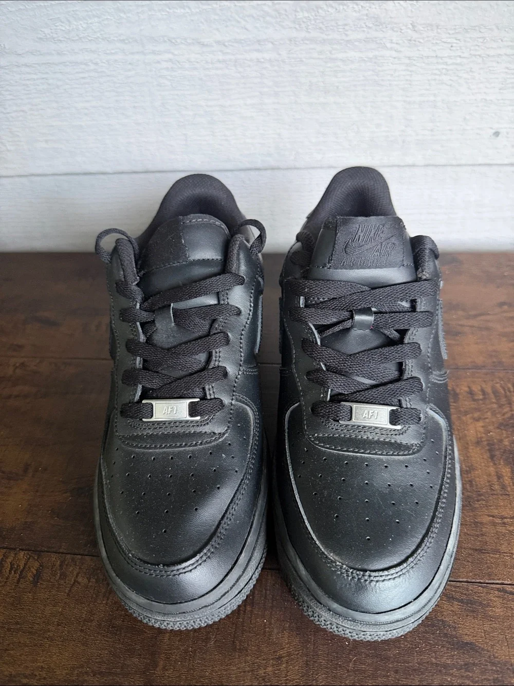 Nike Kids Black Low-Top Sneakers
